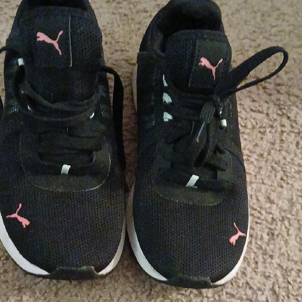 Puma Black Athletic Shoes with Pink Accents